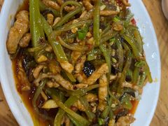 -雷祖芳老妈蹄花店