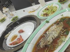 -巧克力渔家.小船海鲜胶东菜(万平口店)