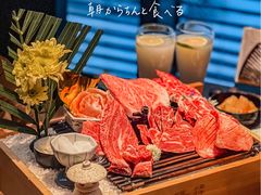 -铭牛烧肉·和牛海鲜自助(高新月牙湖店)