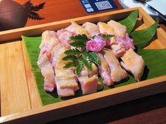 -花菇朵·云山雀 ll 野生菌锅·野果酸汤·精品滇菜(万柳店)