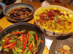 -十三式重庆江湖菜(金茂览秀城店)