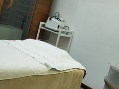 -汤臣海派理疗公馆