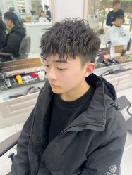 -尤司男士国潮理发馆