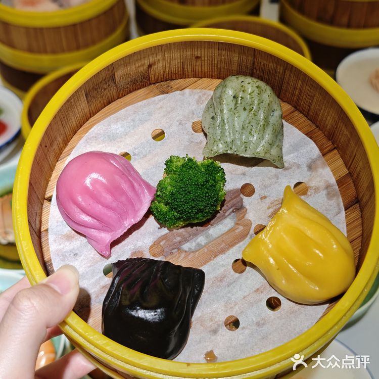 南京西路的黄鱼面，藏着外滩旧梦