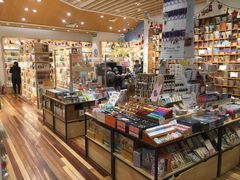 -猫的天空之城概念书店(印象城购物中心店)