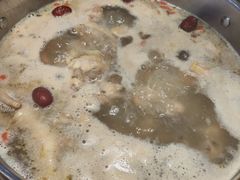 -一席地·本地鸡窝·杭帮鸡火锅(萧山银隆百货店)