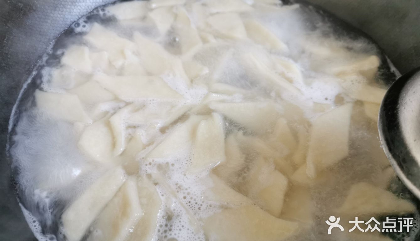 骨汤面片，来一碗，热乎乎！