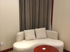 -兴芮温泉度假区