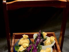 -红鼎豆捞·非遗鲍皇汤火锅(宝丰路店)