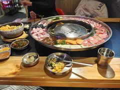 -哈哈碳都·牛肋条无限自助烤肉(宝龙店)