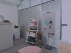 -YooMee优美智能科技美肤机构