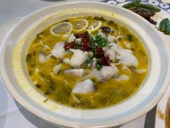 酸菜鱼片-西湖春天•老字号杭州菜(百汇店)