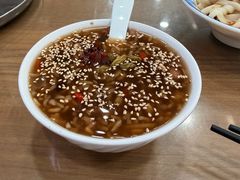 招牌八宝粥-西安贾三灌汤包·回坊小吃·清真炒菜(北院门总店)