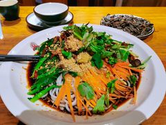 老滇凉米线-老滇山寨•云南特色菜•地方菜•民族风情歌舞表演(金碧店)