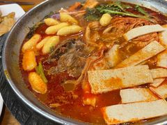 -喇喇排骨火锅·传统韩式脊骨汤(望京西园总店)
