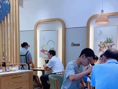 -弄堂咪道-饭香·面香·馄饨香(汇锦广场店)