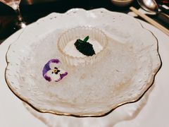 卡露伽鱼子酱鳕鱼饼-临江宴(陆家嘴店)