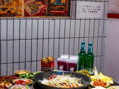 -四小区火锅·巷子里的重庆火锅(花照壁店)