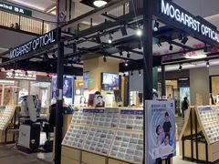 -沫芮眼镜·蔡司·依视路·尼康明月(大融城店)