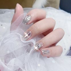 点击看大图 -月野兔日式美睫美甲