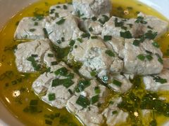 -侬佳蒸菜馆(听潮店)