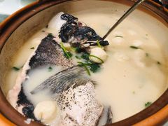 绿杨炖千岛湖鱼头-绿杨春·淮扬宴(庐山路店)