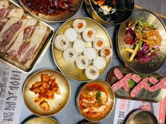 -草家酱蟹炭火烤肉店(珲春南路二店)