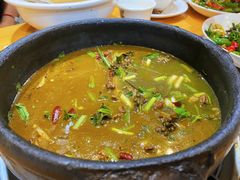 -榕江牛瘪牛肉火锅