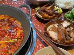 -赵美丽·重庆社区火锅·直营店(火车东站·中豪国际店)