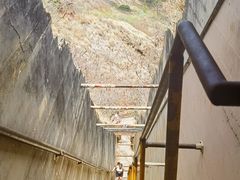 -钻石头山