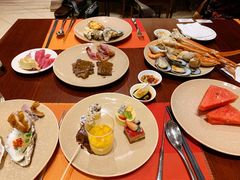 不限量海鲜-广州希尔顿逸林酒店-OPEN開·全日制餐厅·海鲜·小火锅·自助餐(东风路店)
