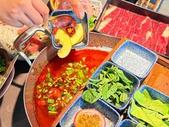 -楠小云·云南鲜菌·鲜牛自助火锅(九眼桥店)