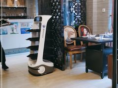 -河畔春天时尚餐厅