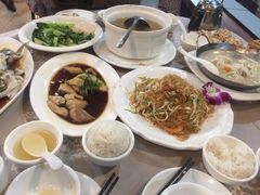 -旭璟酒家·传统粤菜·湘菜(逸景路店)