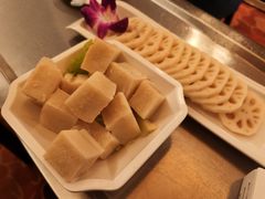 -云中捞高空旋转餐厅(商茂世纪广场店)