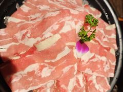 -老牌坊云南鱼豆花火锅(爱建店)