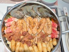 -黄记煌三汁焖锅(新佳丽江汉路店)