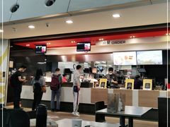 大堂-麦当劳(杭州东站高铁店)