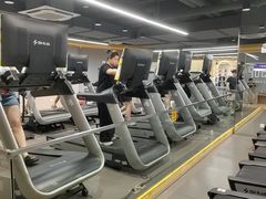 -超鹿运动(大唐世家店)