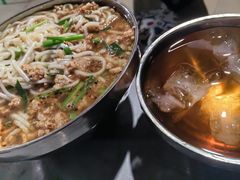 -正宗杨记普洱酸醋米线(总店)