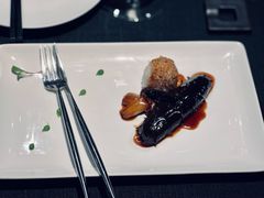 葱烧海参配乌米菌-鲁采LU STYLE(新天地店)