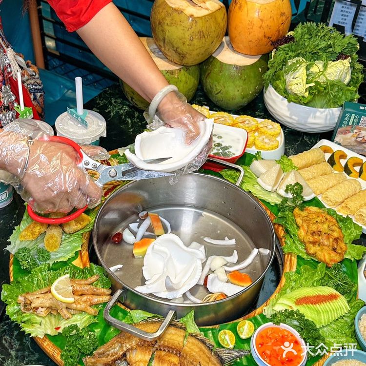 在三亚!!5天吃了3次的椰子鸡!好好吃!