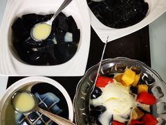 -梧州双钱龟苓膏(丽港航母店)