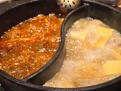 -沸炉重庆老火锅(军事博物馆店)