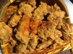 -爆炸头阿姨小四川正宗川味小吃(无任何分店)