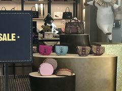 -COACH蔻驰(银泰店)