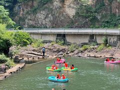 -安吉龙王山峡谷漂流