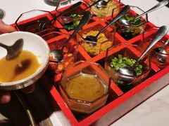 -领鲜天下·焗海鲜·花胶鸡(天目里店)