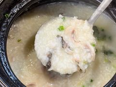 -荣基四海一家·家常菜·海鲜大排档(新安店)