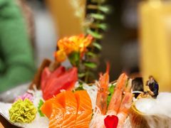 厚切三文鱼甜虾刺身拼盘-阿吾罗日本料理(K11艺术中心店)